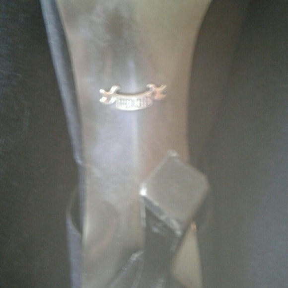 FERGIE beautiful elegant Black Sandals - Picture 4 of 4